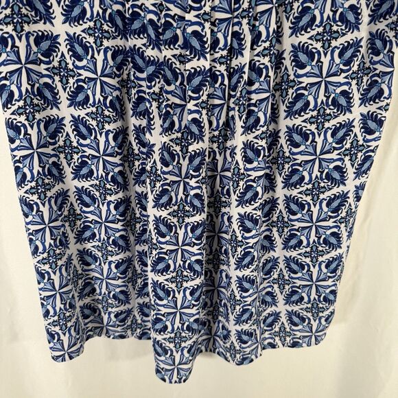 Loft Blouse Women's XS Blue Floral Short Sleeve Lightweight Round Neck Button - Picture 9 of 10